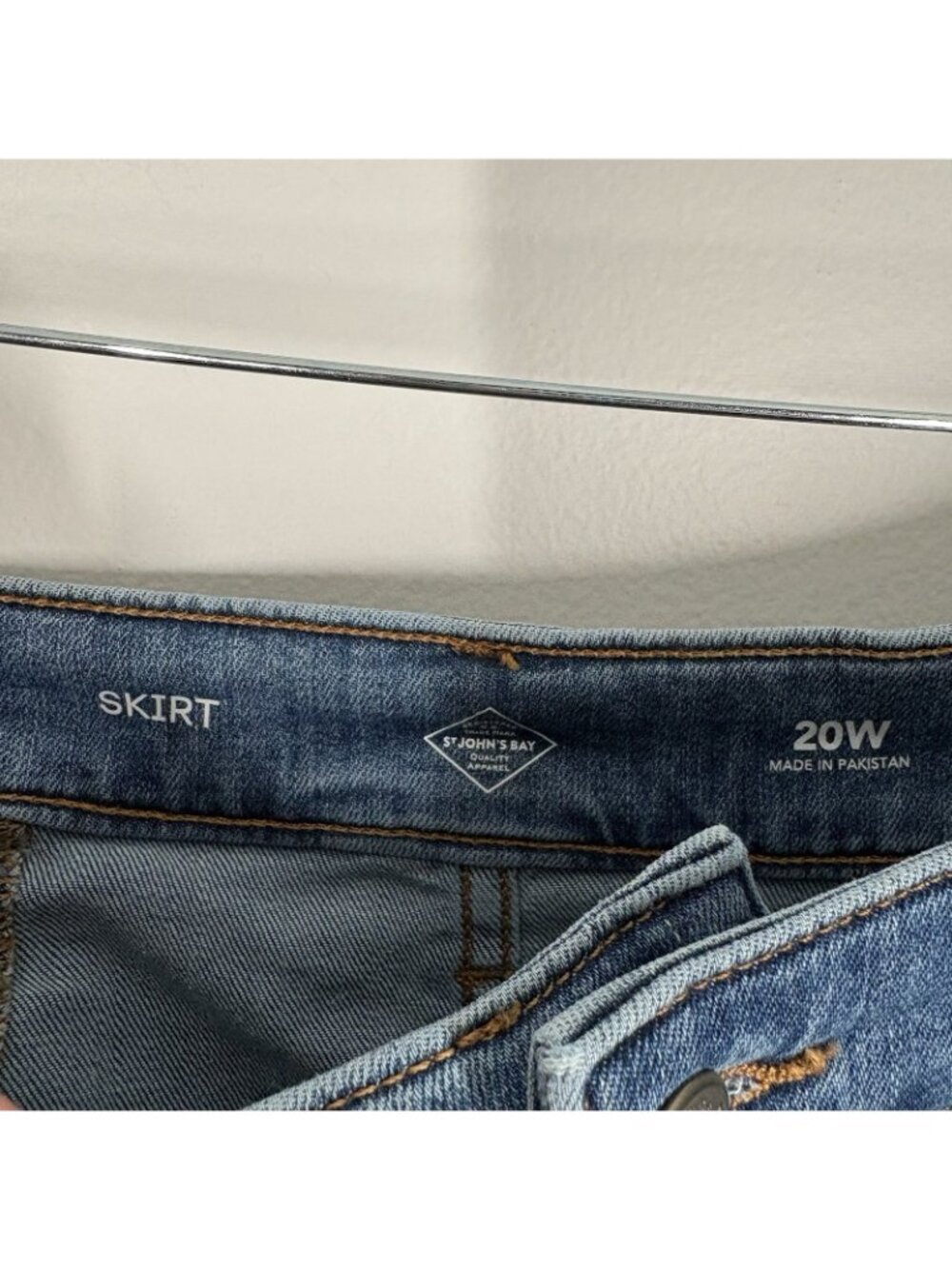 St. John's Bay Women Plus SZ 20W Blue Med Indigo Stone Midi Denim Skirt NWT - Picture 8 of 9